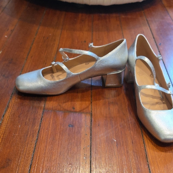 Madewell Silver Metallic Mary Jane Flats with Low Block Heel - Picture 3 of 4